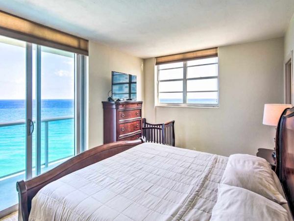 Stunning Vacation Condo with Ocean Views