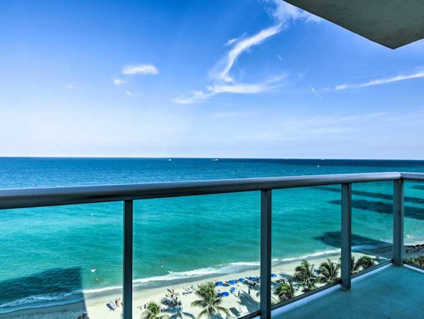 Stunning Vacation Condo with Ocean Views