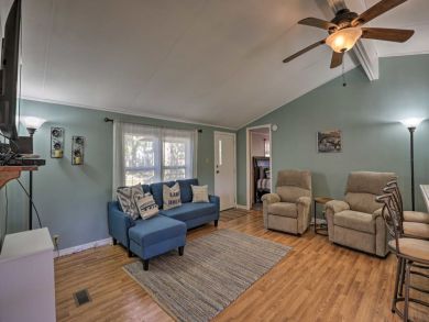 Other Cities  Florida Home 934089