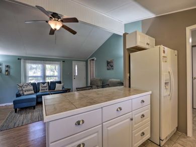 Other Cities  Florida Home 934089
