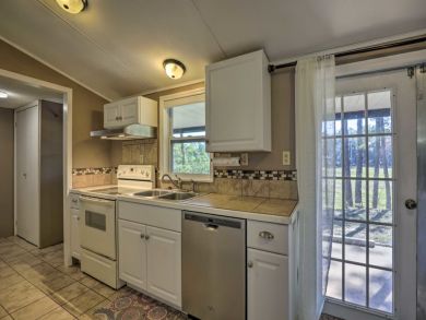 Other Cities  Florida Home 934089