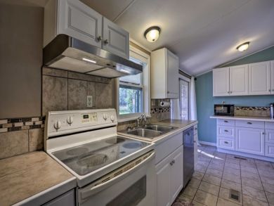 Other Cities  Florida Home 934089