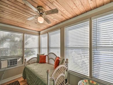 St. Petersburg Home 934094