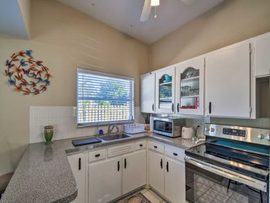 St. Petersburg Home 934094