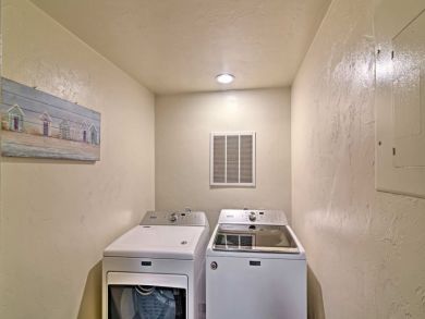 Other Cities  Florida Home 934110