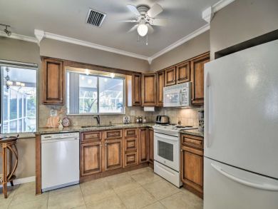 St. Petersburg Home 934122