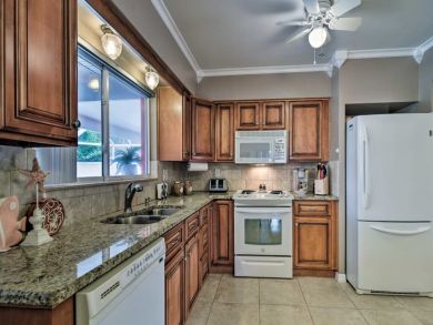 St. Petersburg Home 934122