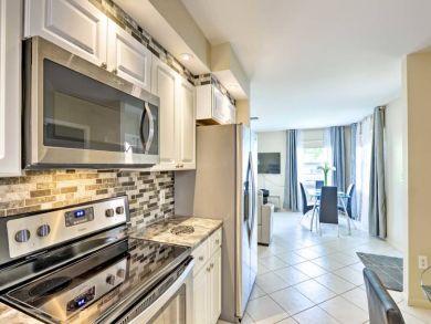 Hollywood Home 934135