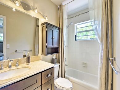 Hollywood Home 934135