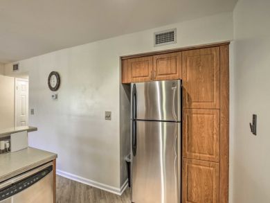 St. Petersburg Home 934154