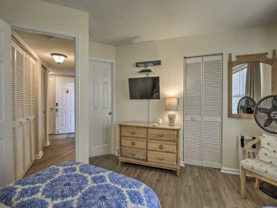 St. Petersburg Home 934154