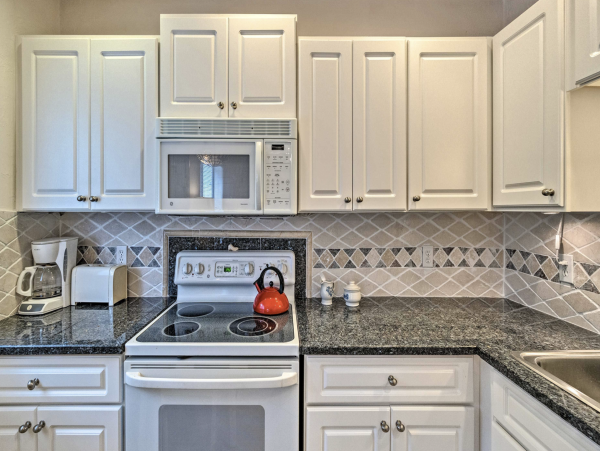 Walk to Venice Beach Two Bedroom Vacation Rental