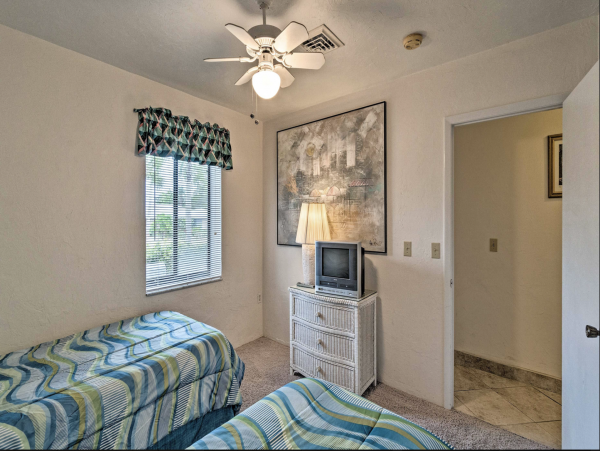 Walk to Venice Beach Two Bedroom Vacation Rental