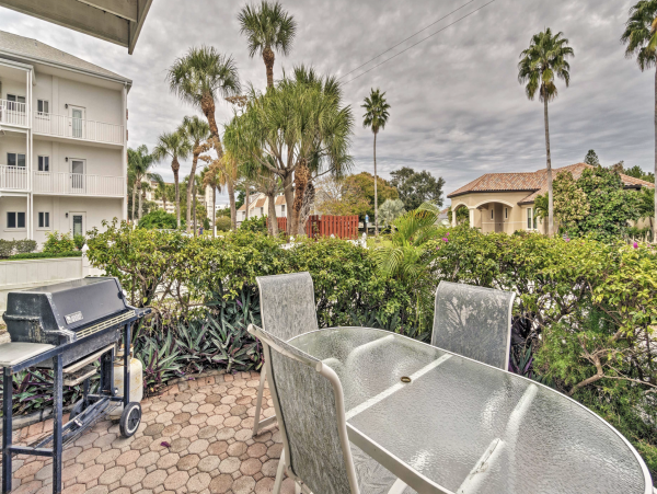Walk to Venice Beach Two Bedroom Vacation Rental