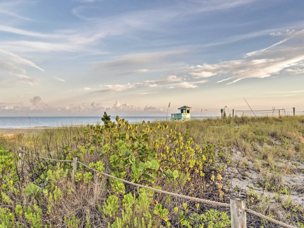 Walk to Venice Beach Two Bedroom Vacation Rental