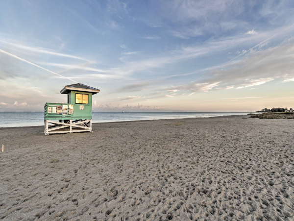 Walk to Venice Beach Two Bedroom Vacation Rental