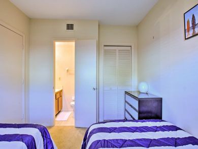 Naples Home 934185