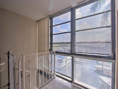 Naples Home 934185