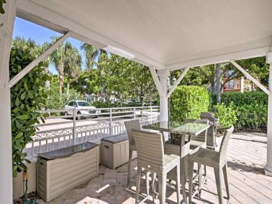 Naples Home 934241