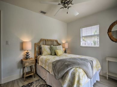 Naples Home 934249 Naples Home 934249