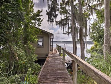 Other Cities  Florida Home 934281