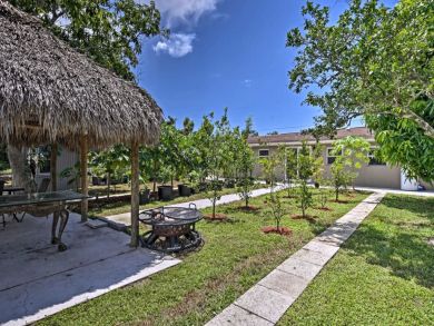 Naples Home 934316