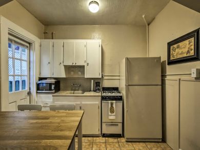 St. Petersburg Home 934321