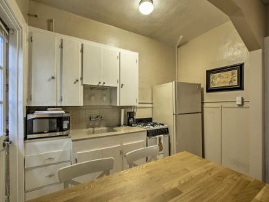 St. Petersburg Home 934321