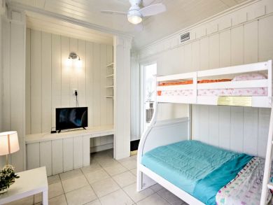 Cocoa Beach Home 934330