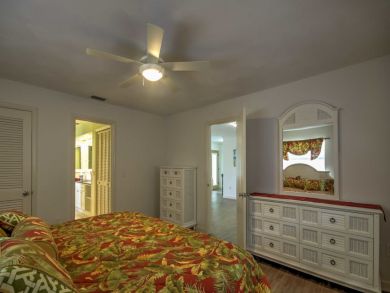 Charming Pool Home for Rent on Sarasota Sleeps 4 Guests Charming Pool Home for Rent on Sarasota Sleeps 4 Guests