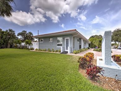 St. Petersburg Home 934363 St. Petersburg Home 934363