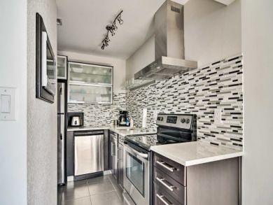 St. Petersburg Home 934411