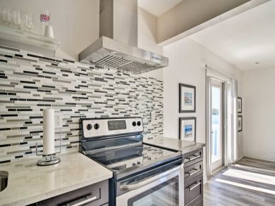 St. Petersburg Home 934411