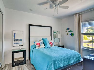 St. Petersburg Home 934411