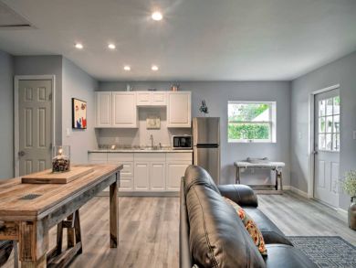 Naples Home 934424