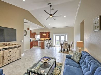 Other Cities  Florida Home 934471