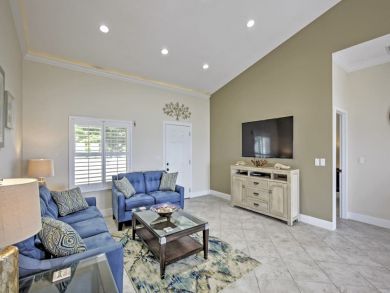 Other Cities  Florida Home 934471