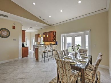 Other Cities  Florida Home 934471