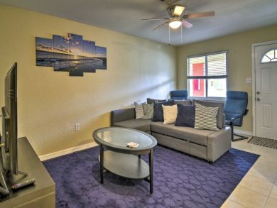 Perfect Gulf Getaway: Remodeled 1-Bedroom Condo Steps from the Beach
