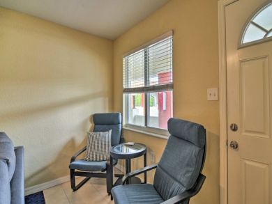 Perfect Gulf Getaway: Remodeled 1-Bedroom Condo Steps from the Beach