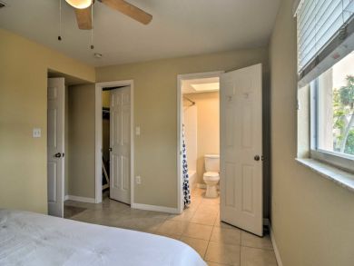 Perfect Gulf Getaway: Remodeled 1-Bedroom Condo Steps from the Beach