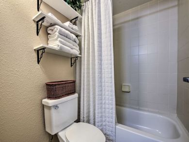 Daytona Beach Home 934481