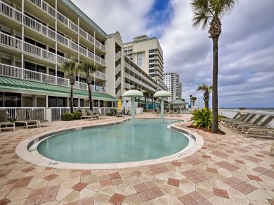 Daytona Beach Home 934481