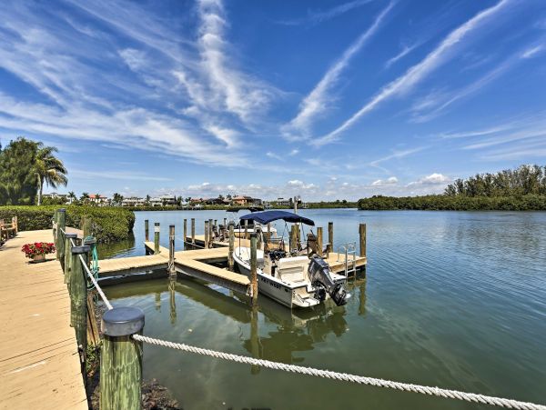 Englewood, Florida Beachfront Vacation Rental - Gulf Coast Condo with Private Beach Access