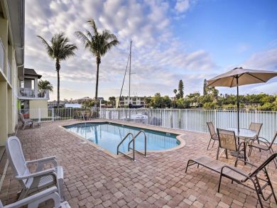 Treasure Island Home 934489 Treasure Island Home 934489