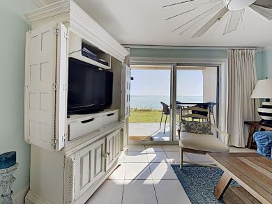 Destin Three Bedroom Beachfront Rental Condo