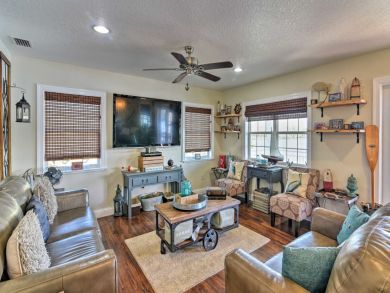 Clearwater Home 934548