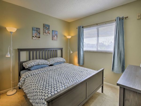 St. Petersburg Vacation Condo Two Bedroom