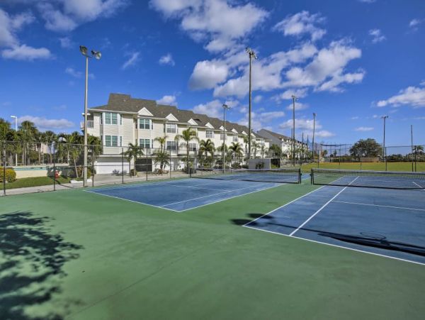 St. Petersburg Vacation Condo Two Bedroom