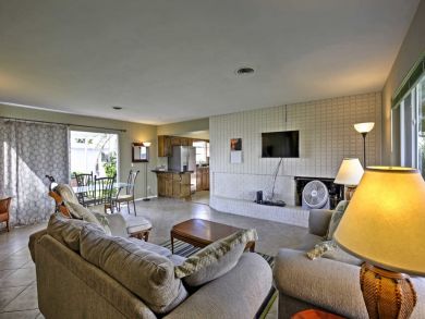 Daytona Beach Home 934554